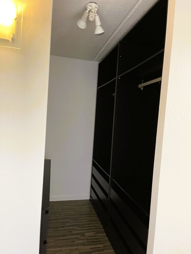 Building Photo - Modern & Elegant 1-Bedroom with Premium Amenities in Santa Clara