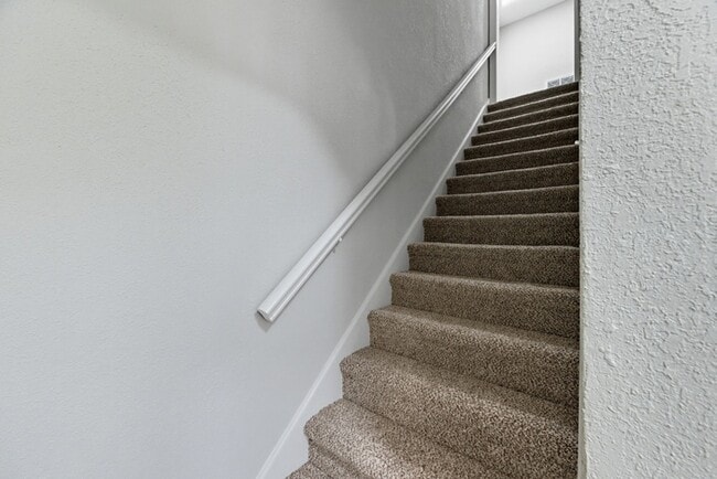 Building Photo - WELCOME TO WILLOUGHBY TERRACE!!!