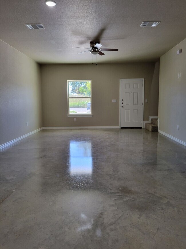 Building Photo - 3909 Turner Ave