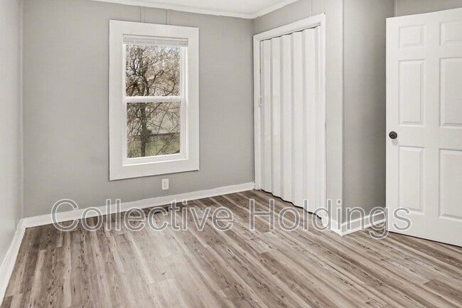 Building Photo - 3640 Wenonah Rd SW