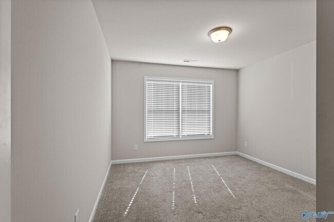 Building Photo - 338 Fenrose Dr