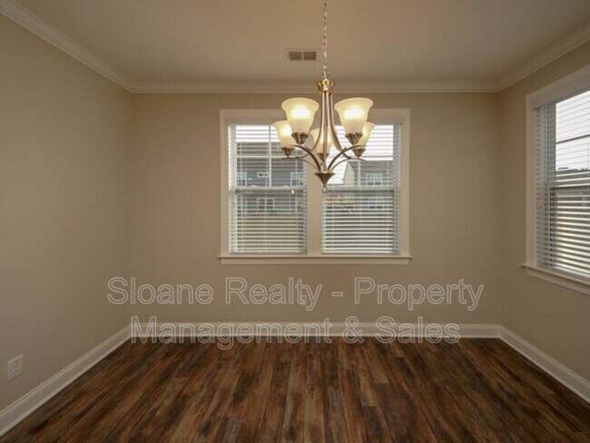 Building Photo - 4137 Rigsby Ln