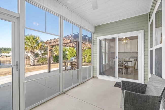 Building Photo - 2401 Hobart St