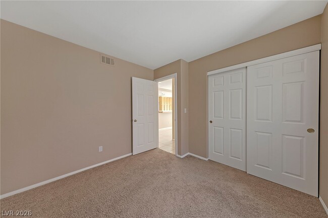 Building Photo - 151 Kachina Dr