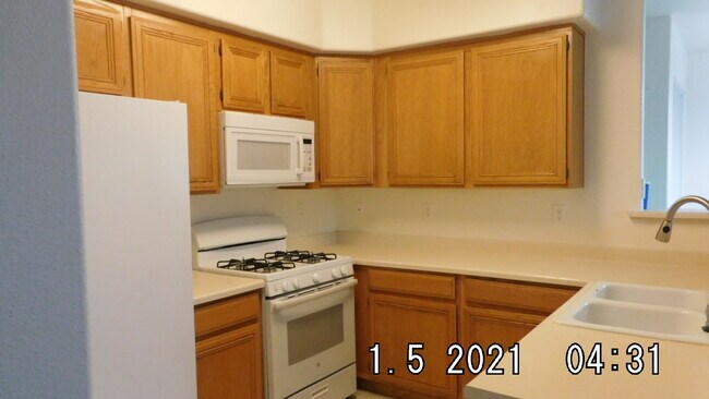 Building Photo - 7143 S Durango Dr