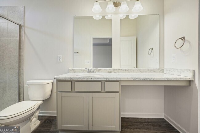 Building Photo - 529 Summerfield Ln NW