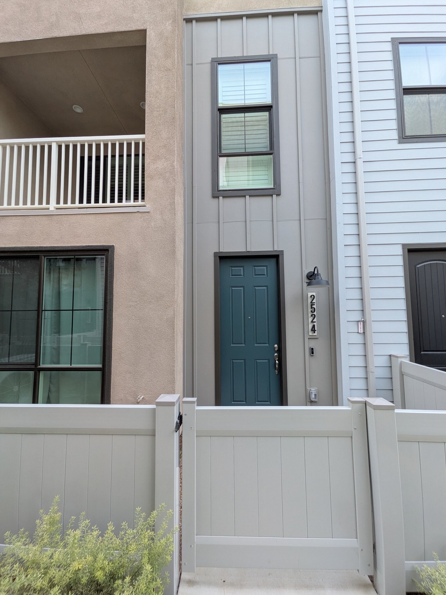 Building Photo - 2524 Elderberry Ln