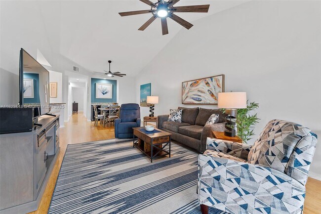 Building Photo - 6101 SE Landing Way