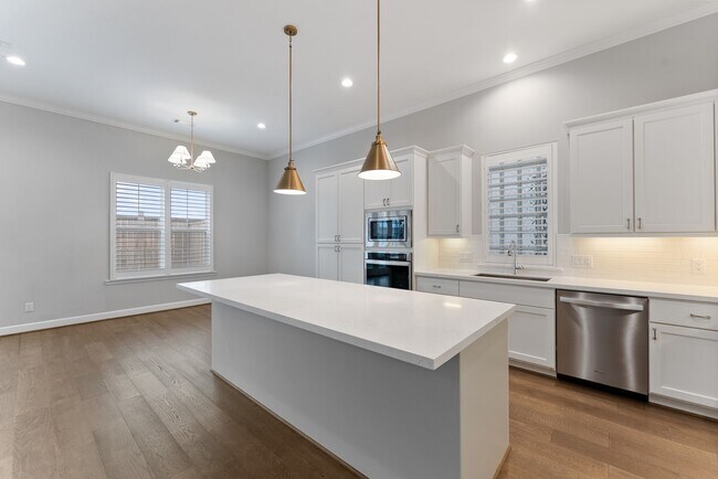 Building Photo - 114 Magnolia Grn St