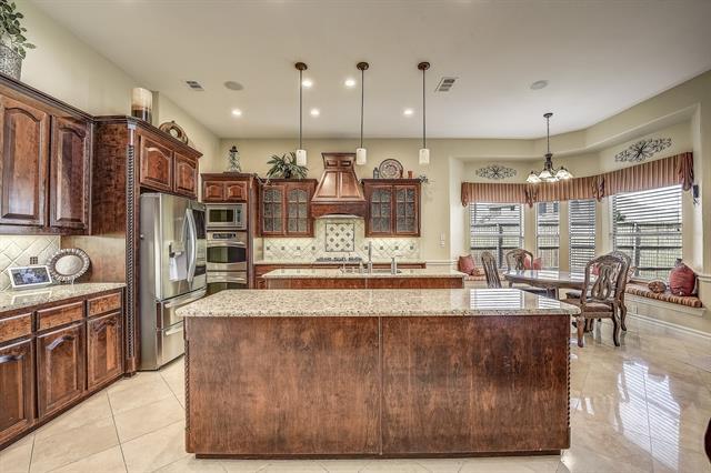 Building Photo - 4108 Barona Dr