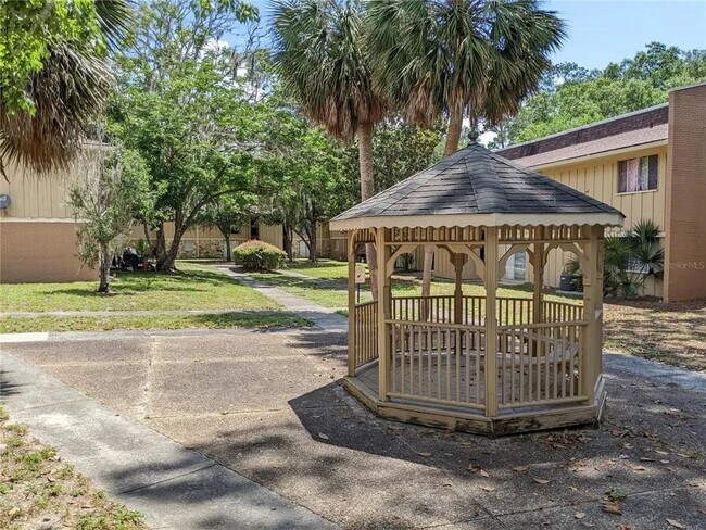 Building Photo - 507 NW 39th Rd