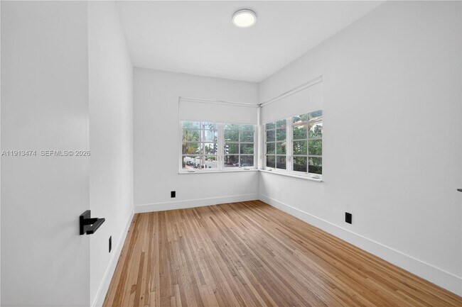 Building Photo - 1601 Jefferson Ave