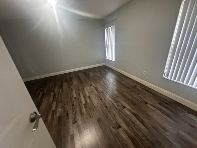 Building Photo - 13240 SW 73rd Ave