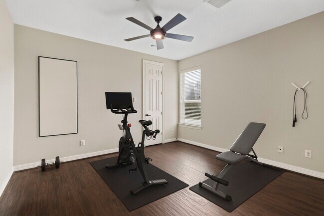 Building Photo - 4502 Creek Point Ln