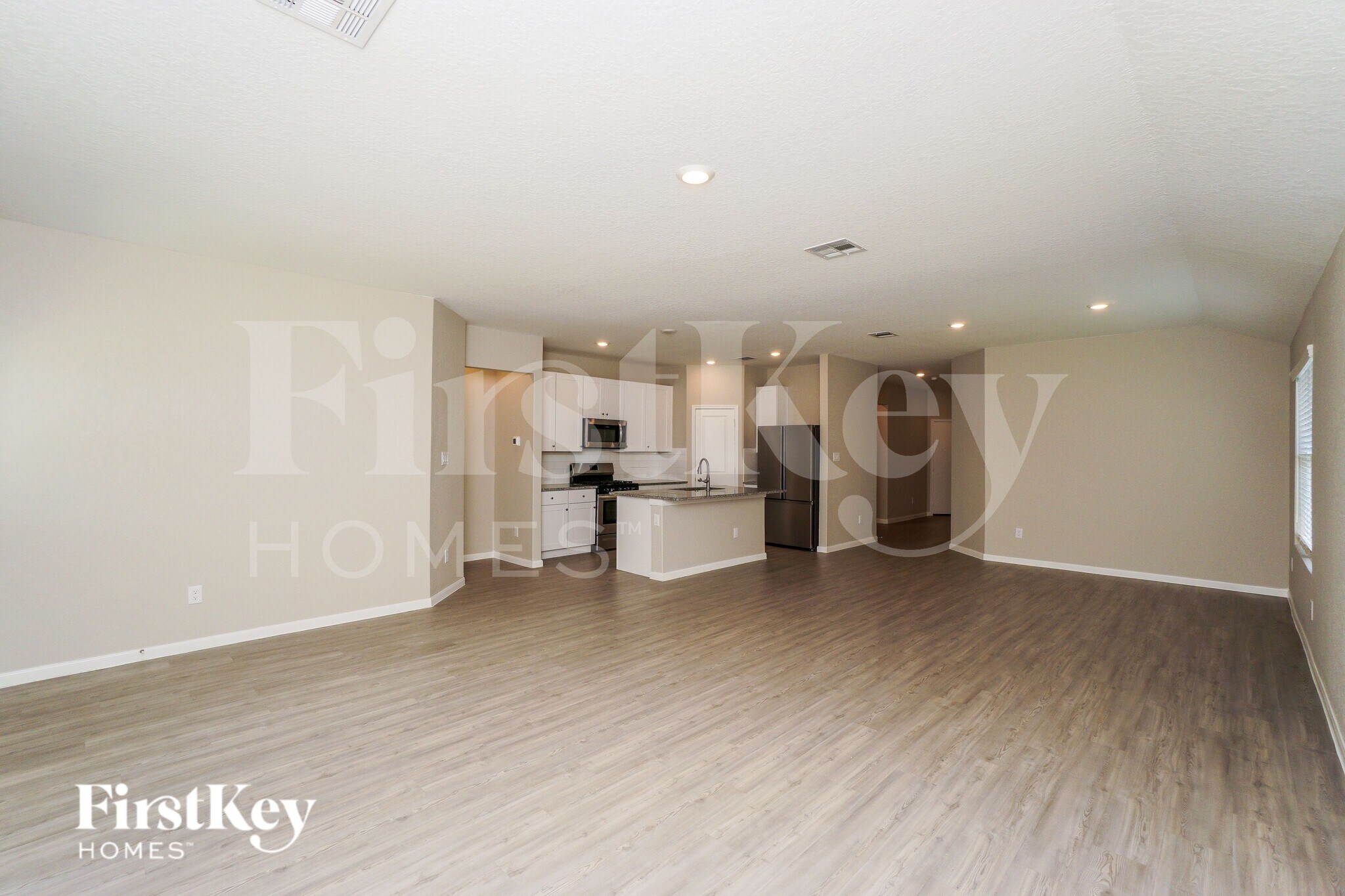 Building Photo - 1224 Treehouse Ln