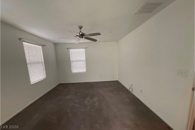 Building Photo - 1051 Admiral Emblem St