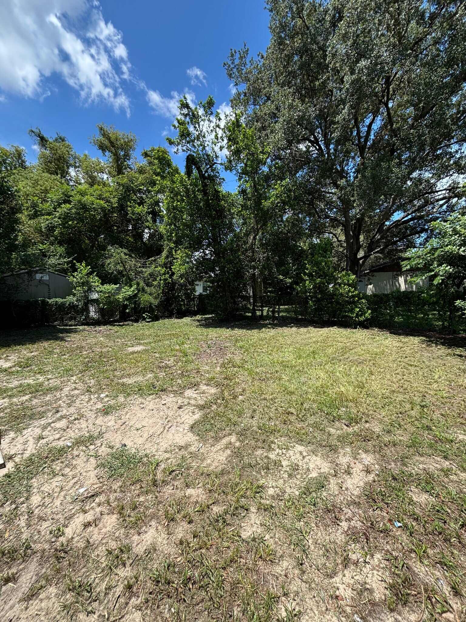 Building Photo - 8410 N Elmer St