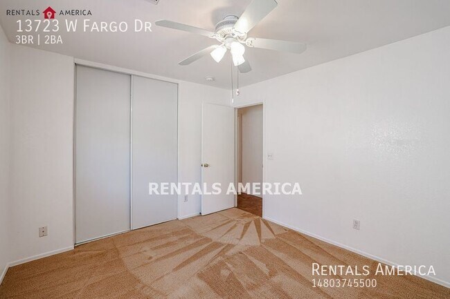 Building Photo - Charming 3BR/2BA Home in Surprise