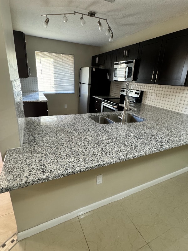 Building Photo - 3556 Forest Branch Dr