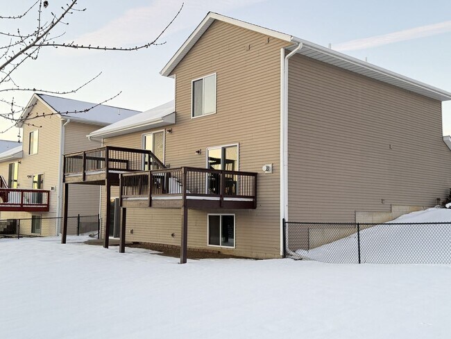 Building Photo - 1589 Ashlynd Ct