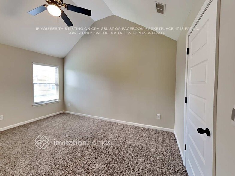 Building Photo - 2463 Barn Horse Ct