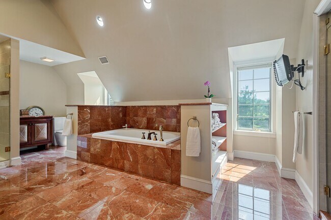 Building Photo - Rent to Own