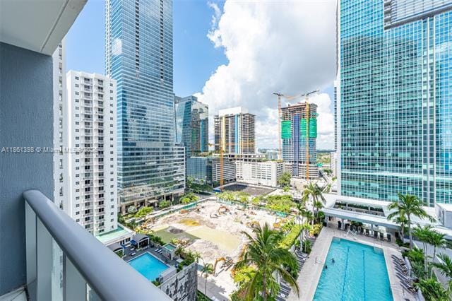 Building Photo - 1300 Brickell Bay Dr