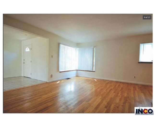 Building Photo - 3108 S Glencoe St