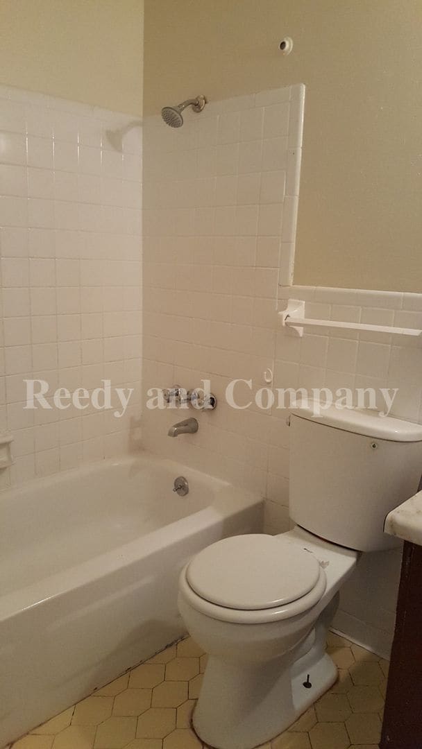 Building Photo - Introducing 3790-3792 Jasmine Dr, a charmi...