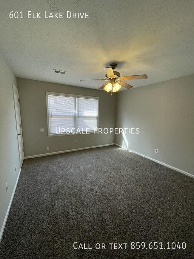 Building Photo - 601 Elk Lake Dr