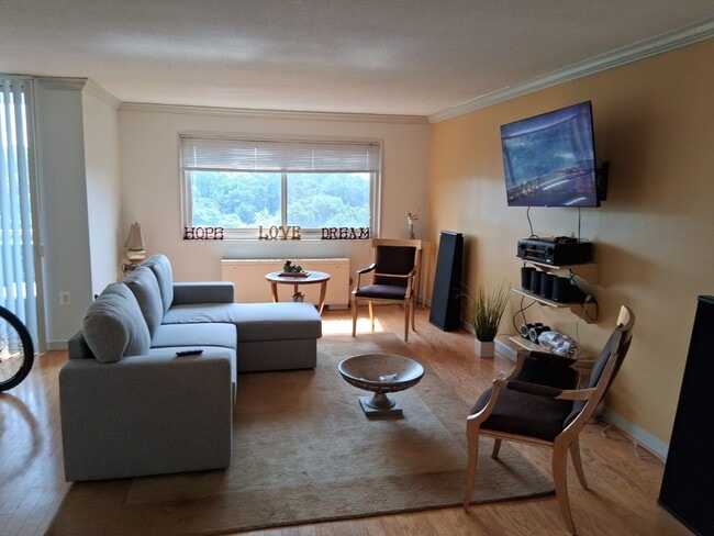 Building Photo - 7333 New Hampshire Ave