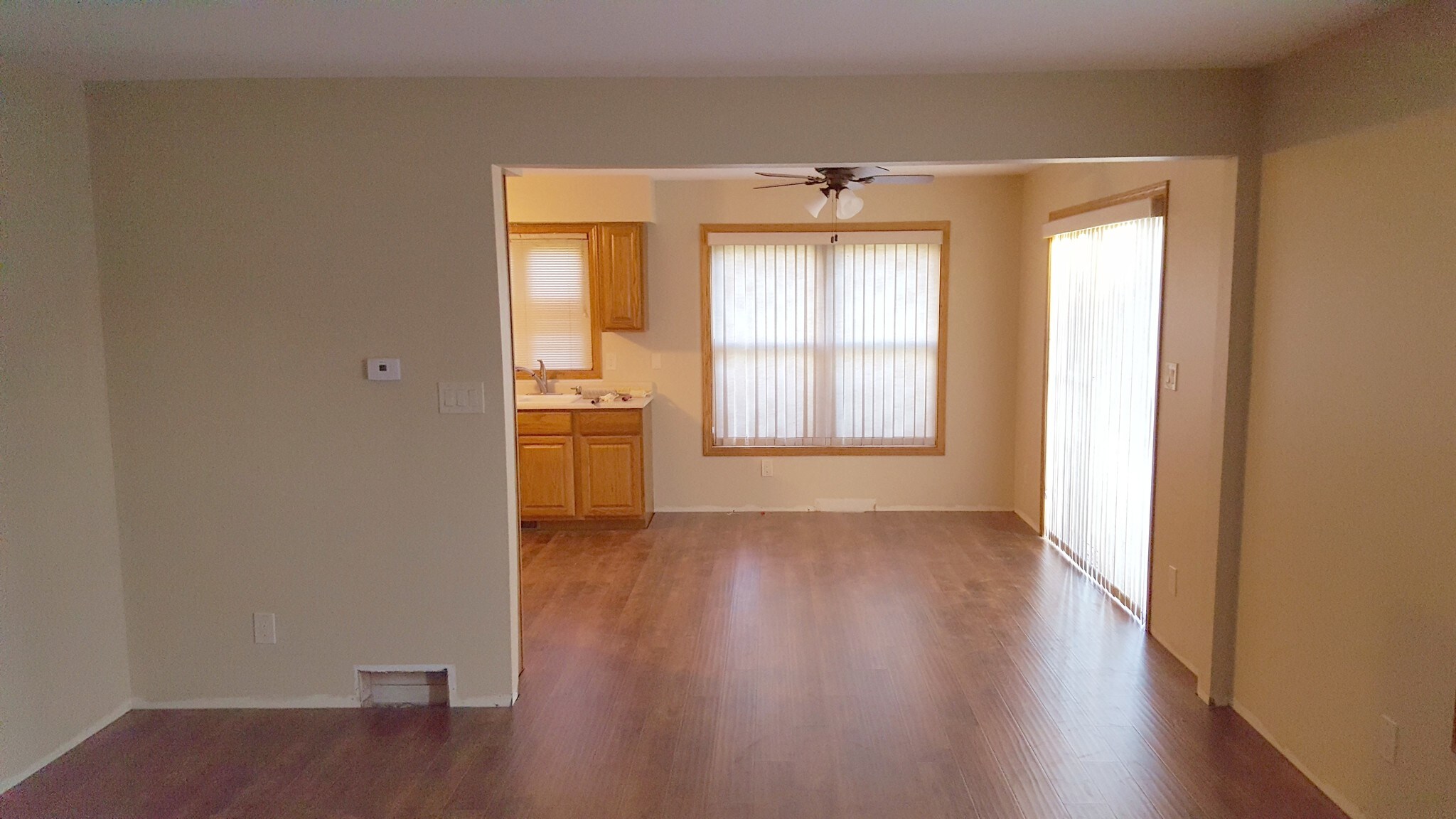 Building Photo - 475 Overland Trl