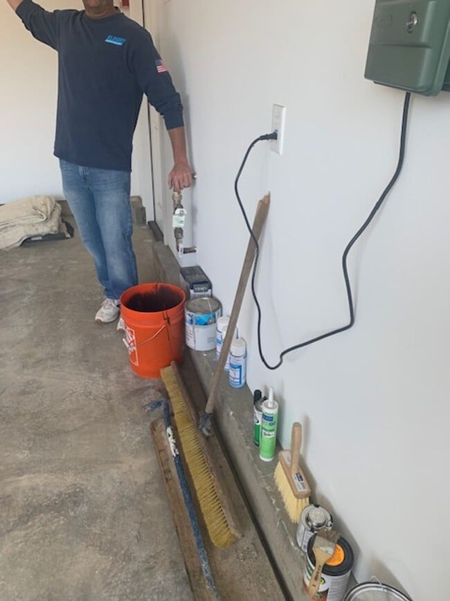 Building Photo - 183 Evergreen Ave