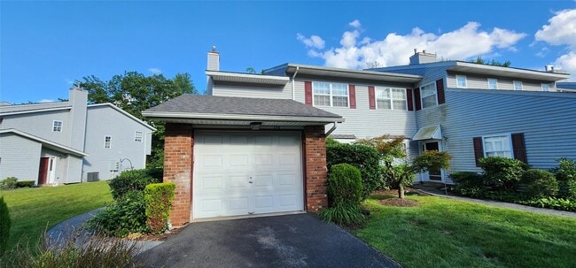 Building Photo - 196 Eagleton Dr