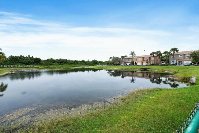 Building Photo - 15376 14th Manor