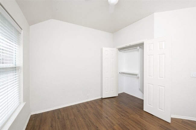 Building Photo - 8300 Rayburn Ln