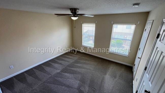 Building Photo - 3 bed/ 2.5 bath townhome in Fleming Island