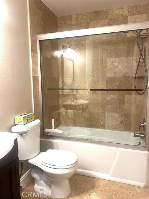 Building Photo - 5052 Hampton Ct