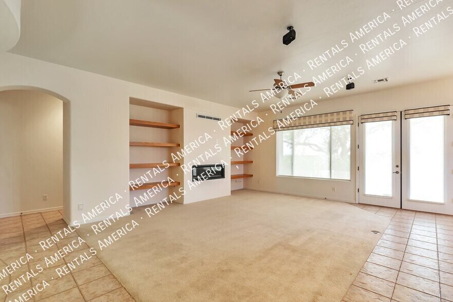 Building Photo - 13135 N Kenosha Bluff Dr