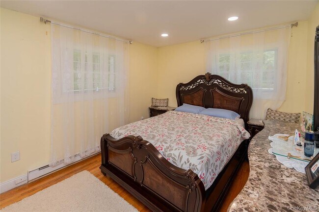 Building Photo - 65 Berkshire Trail