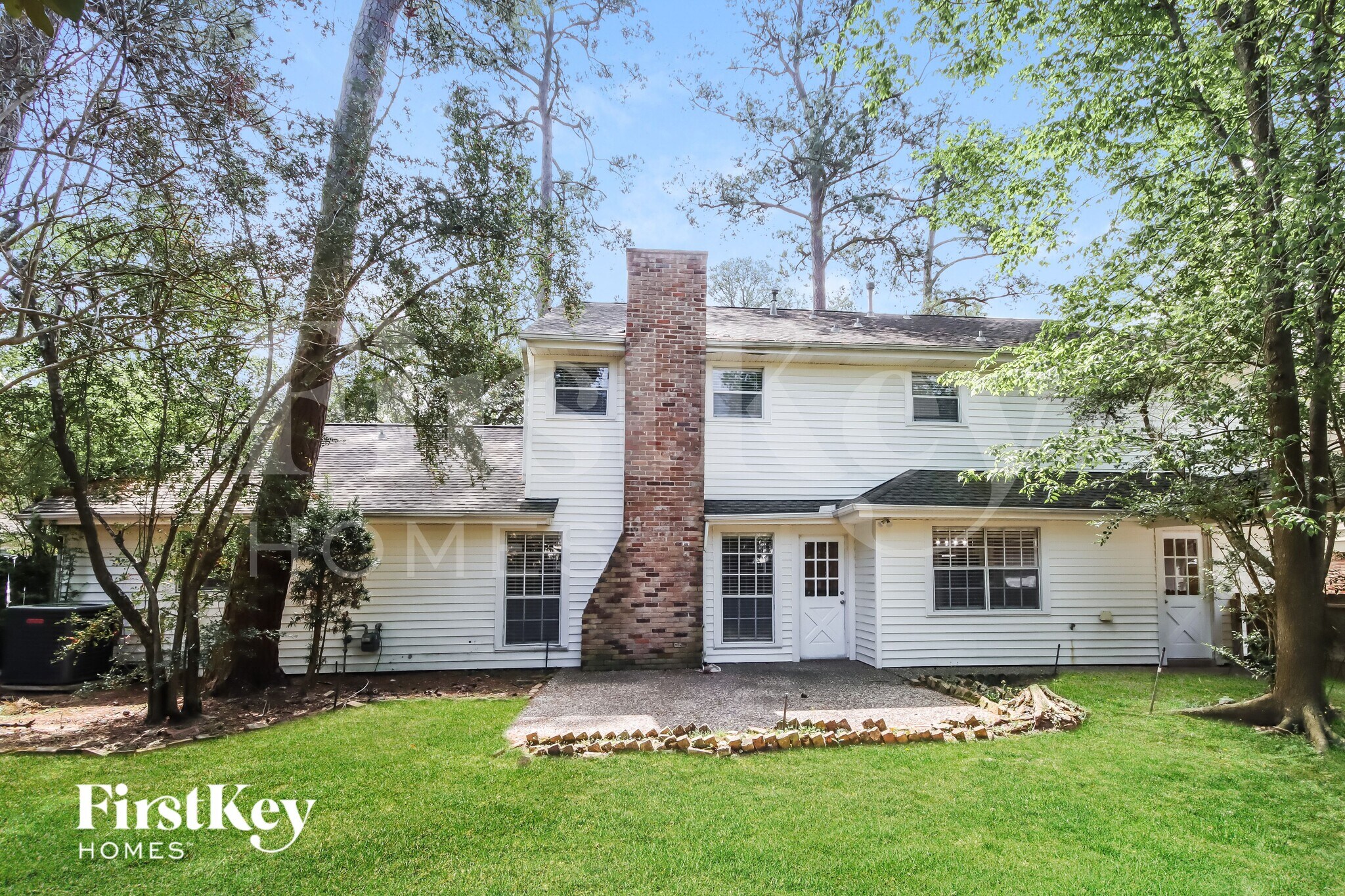 Building Photo - 1702 Corral Dr