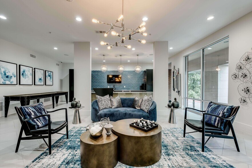 Building Photo - 5005 Galleria Dr