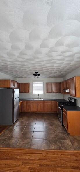 Building Photo - 25 Towanda Dr