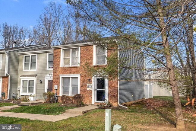 Building Photo - 89 Doe Ct