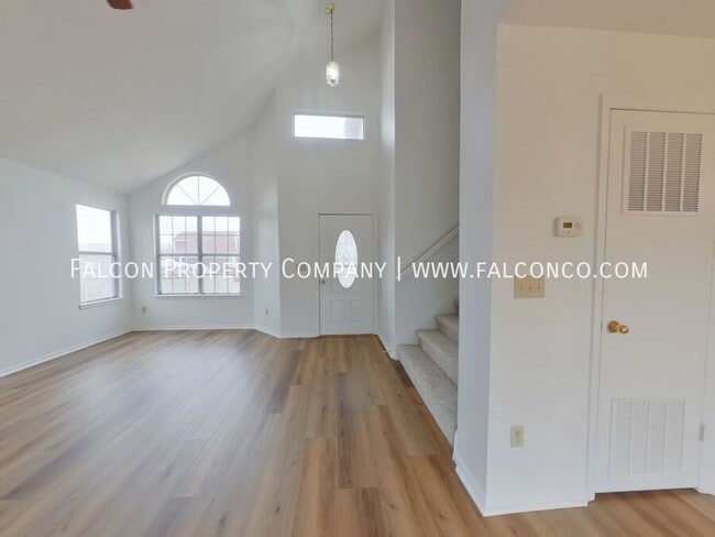 Building Photo - 4059 Breaking Dawn St