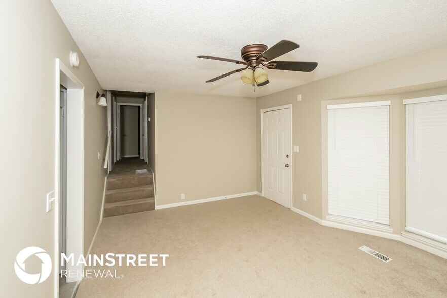 Building Photo - 5908 Elizabeth Dr