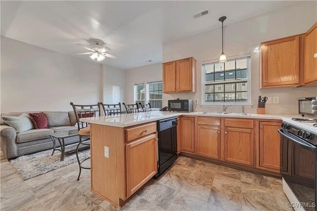 Building Photo - 2545 Mountain Ash Cir