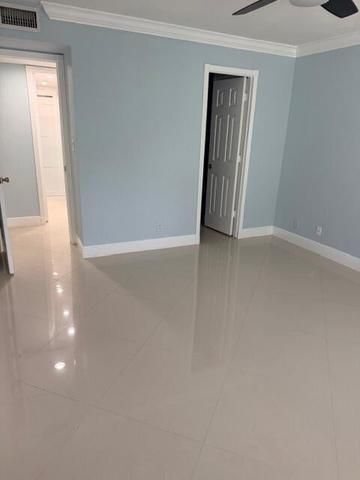 Building Photo - 1515 E Broward Blvd