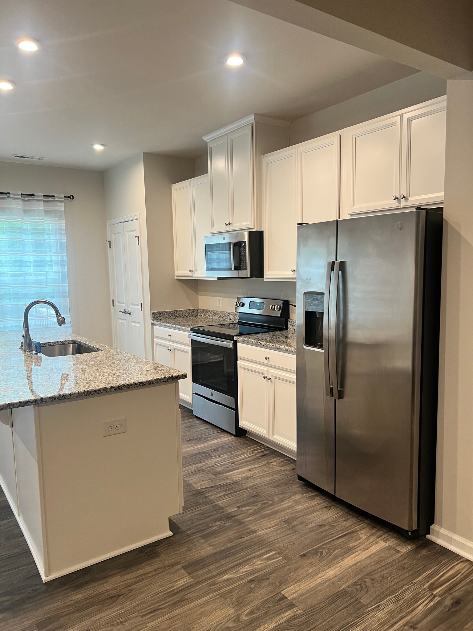 Kitchen | View 3 - 382 Cotton Brook Dr