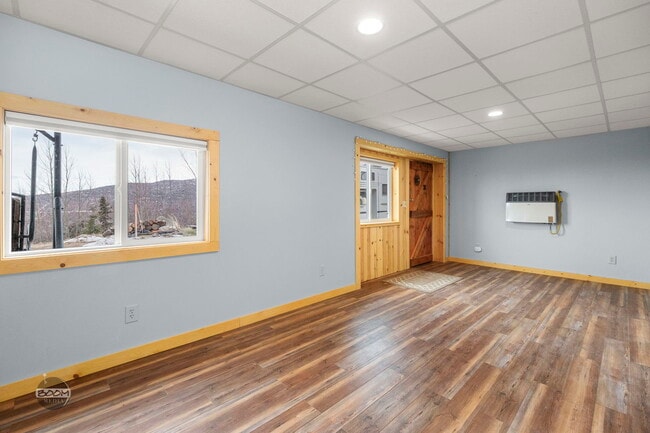 Building Photo - 8153 Stewart Mountain Dr